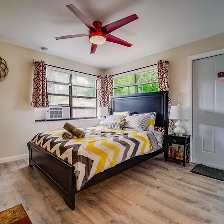 Hainsley Apartments - Walk To Wilton Drive Fort Lauderdale Room photo